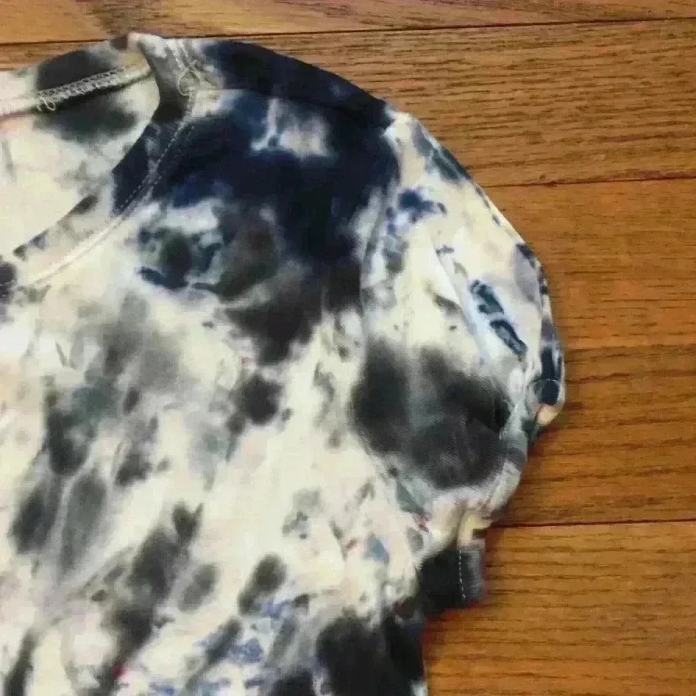 New. Tie dye shirt and capris bundle old navy girls